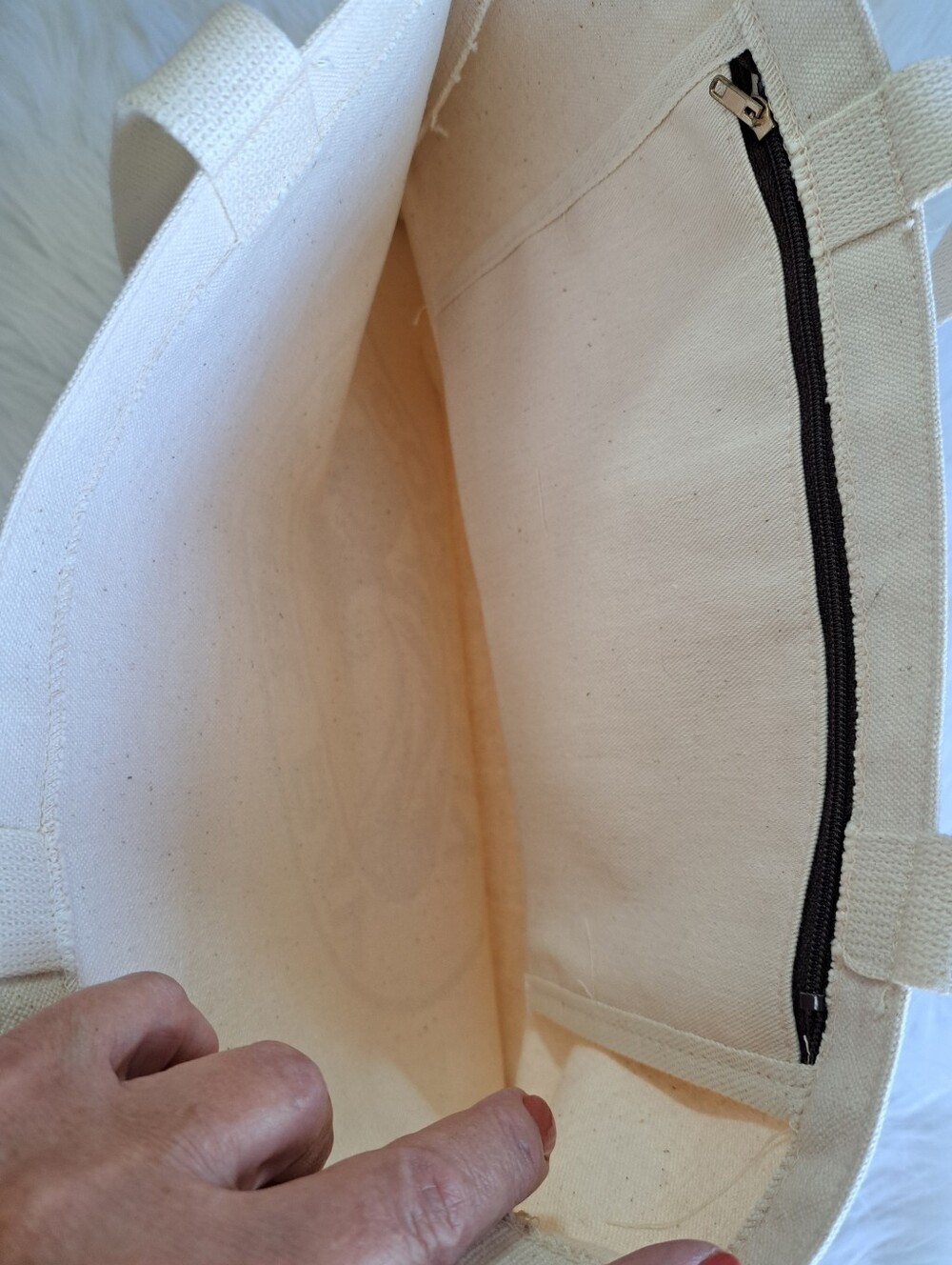 Midsz Canvas Tote From Carmel Bay - Picture 5 of 9